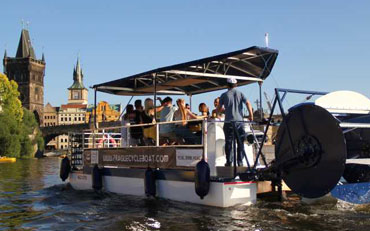Beer Boat Prague
