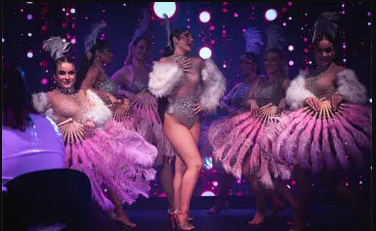 Festive Dinner & Cabaret Show in Prague